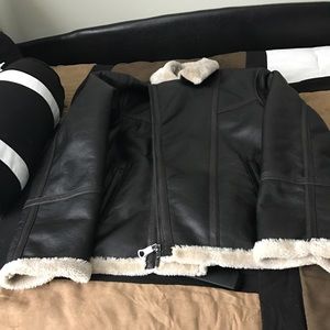 Mens leather coat with Fox fair